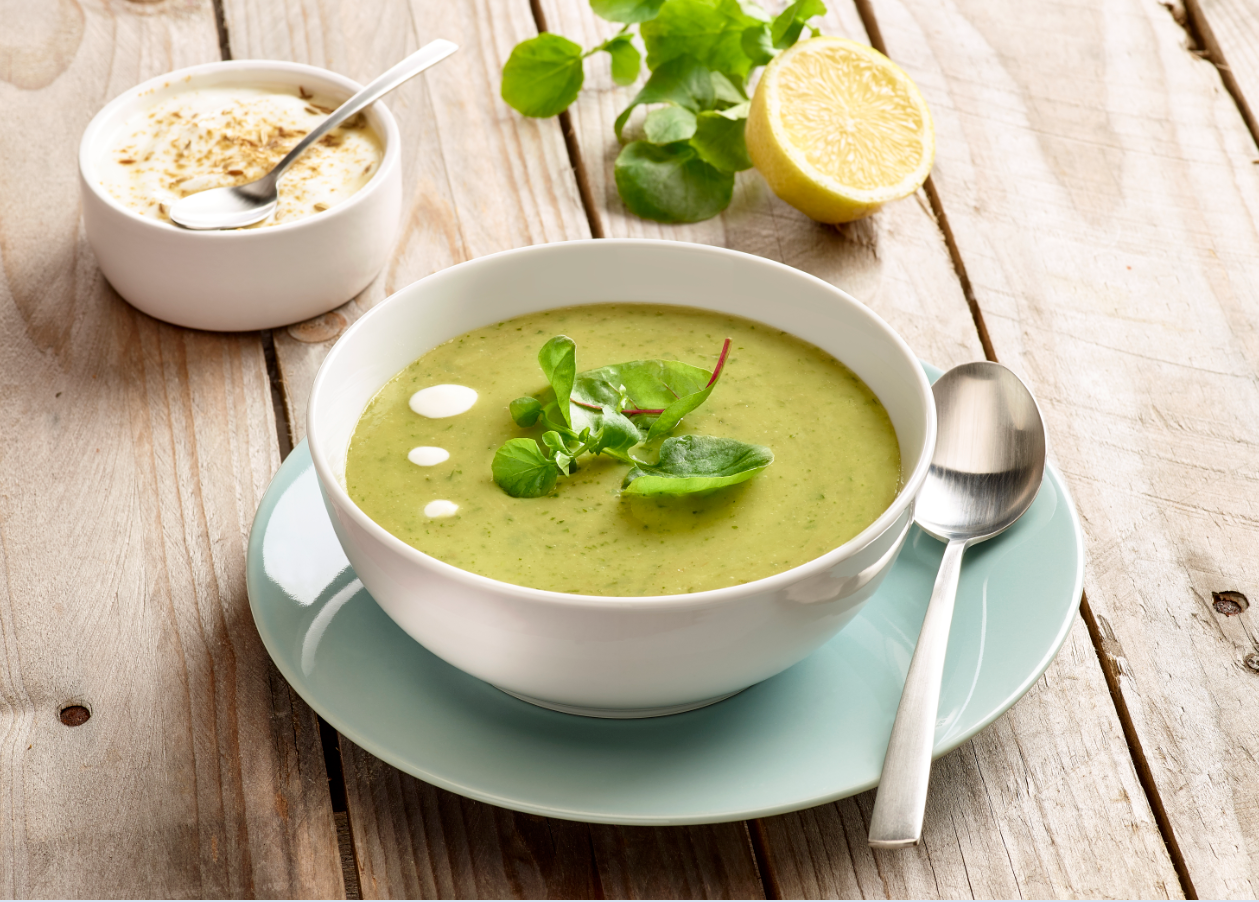 Grüne Suppe mit Gartenkresse-Salat - Florette